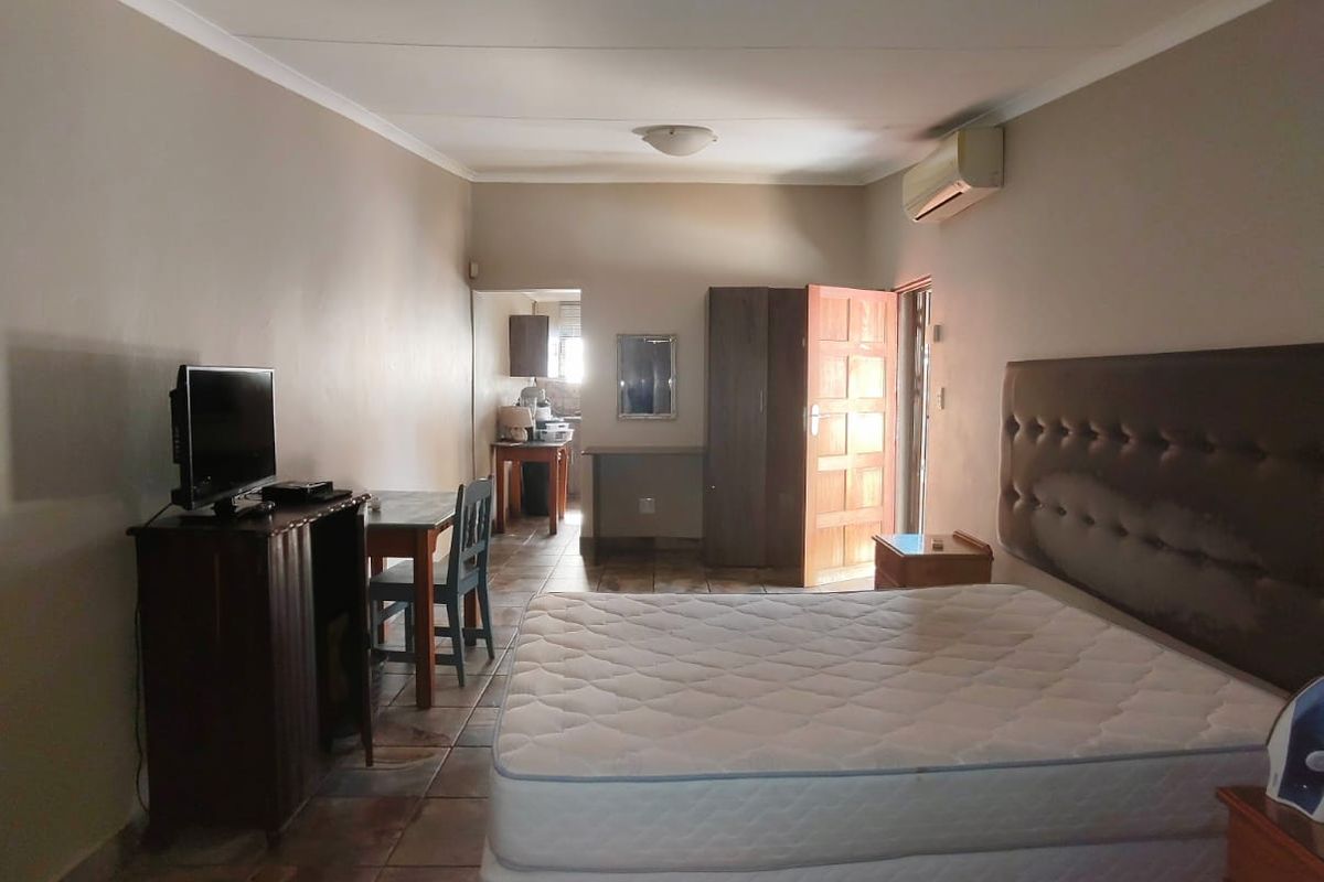 Flat Rental Monthly In Sasolburg - Photo 3