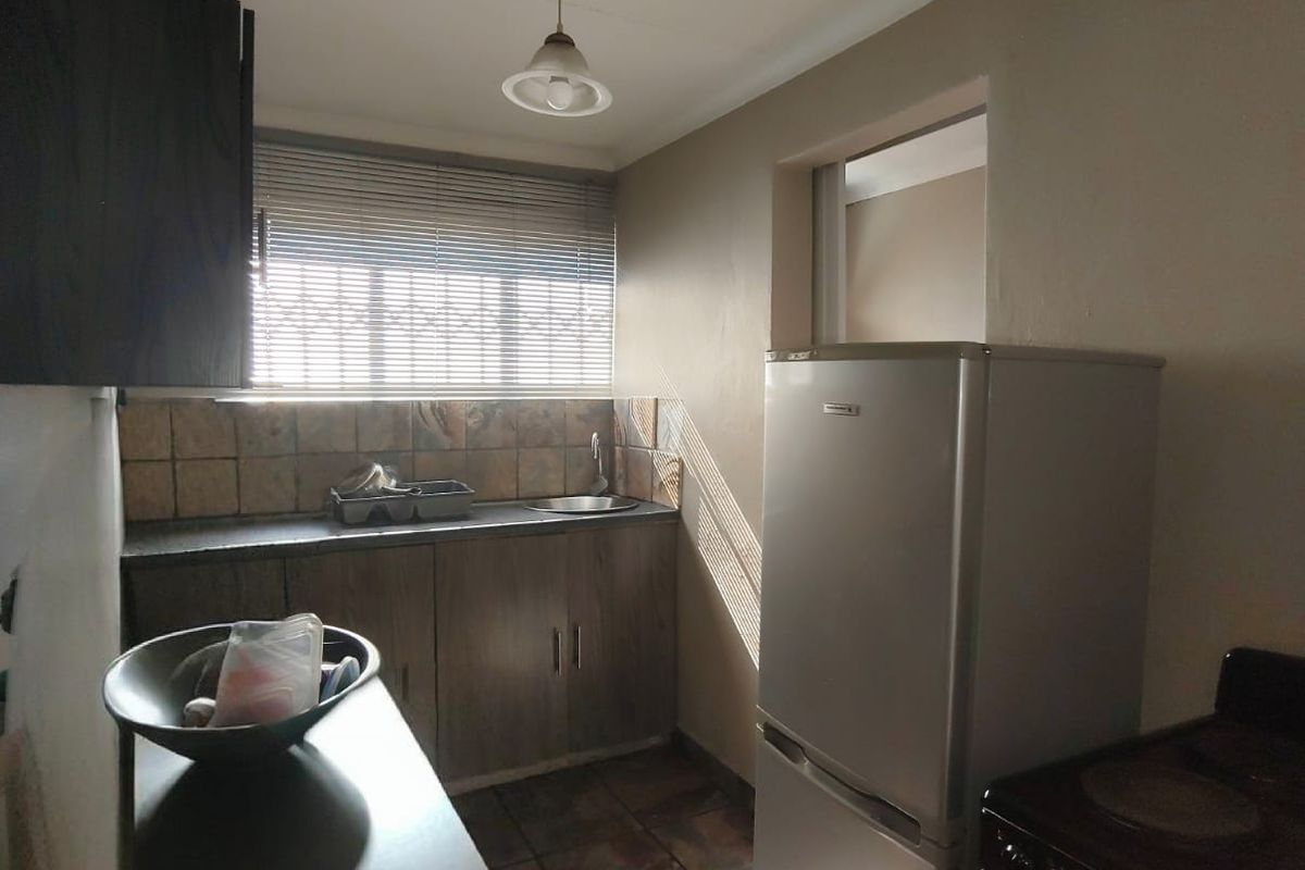 Flat Rental Monthly In Sasolburg - Photo 5