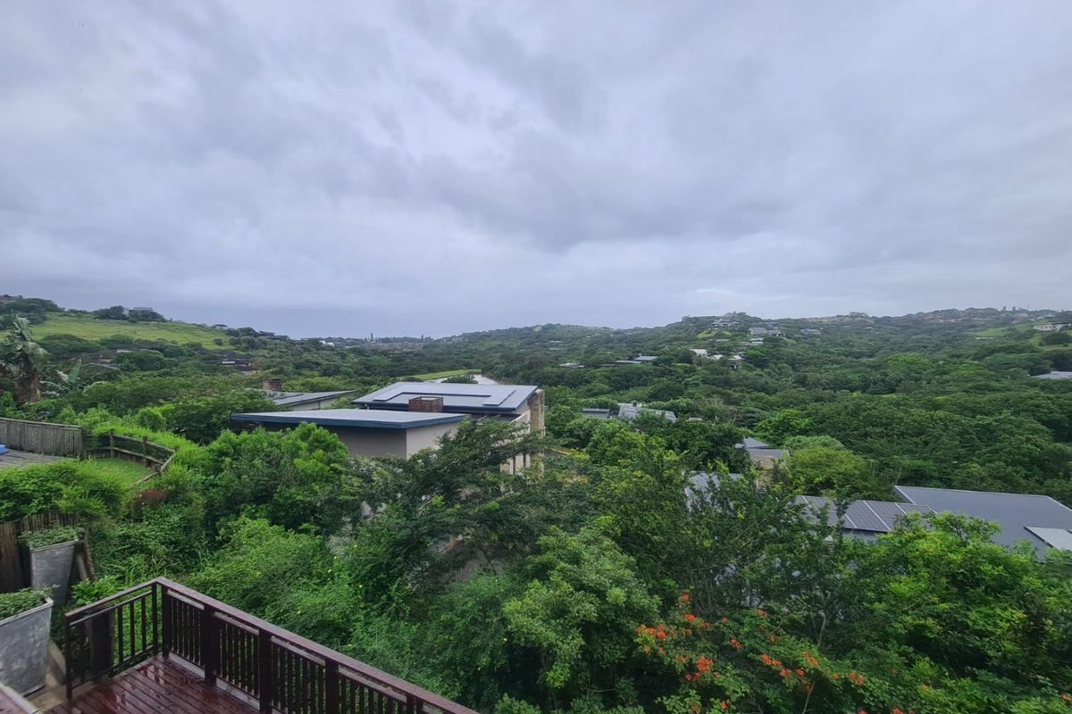 Exquisite Dual-Level Family Home in Simbithi Eco Estate - Photo 4