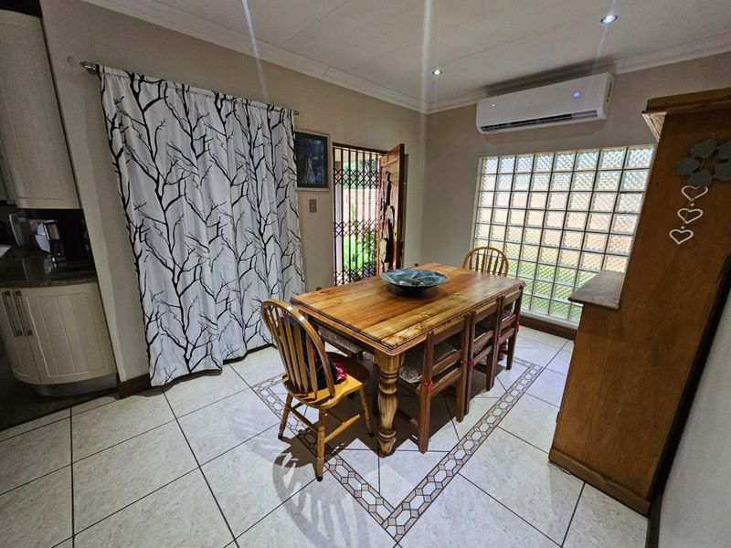 Absolute Gem Townhouse for Sale in Vaalpark! - Photo 3