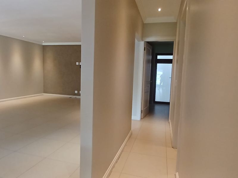 !Stunner River Front Estate Home! !Cannot be beat! - Photo 5