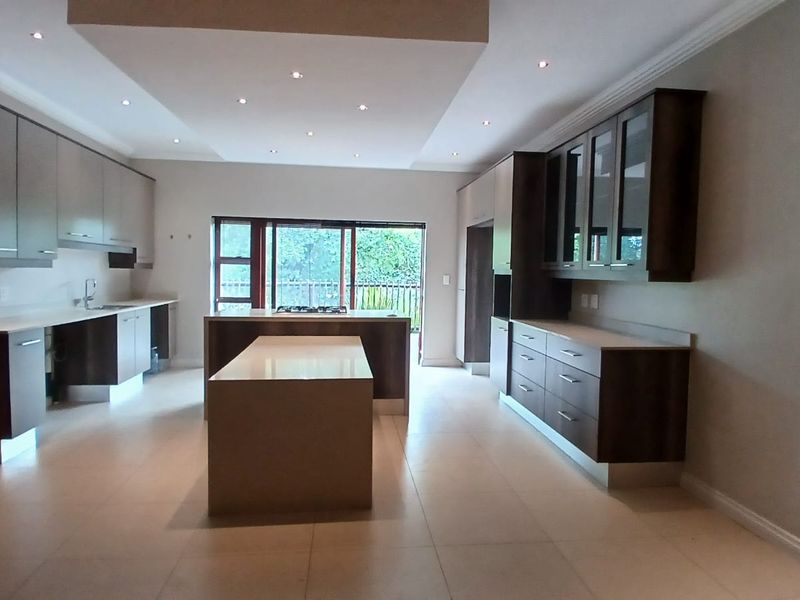 !Stunner River Front Estate Home! !Cannot be beat! - Photo 3