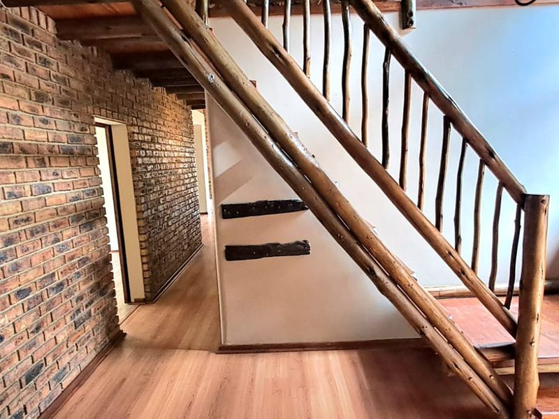 GREAT FAMILY HOME FOR SALE IN THREE RIVERS PROPER - Photo 5