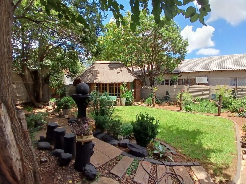 For Sale: Spacious Business Property in Three Rivers! - Photo 7