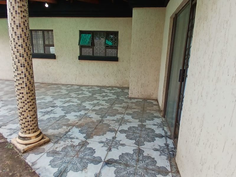 !Once in a Lifetime Opportunity!  !GREAT INVESTMENT! - Photo 9
