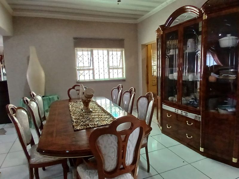!Once in a Lifetime Opportunity!  !GREAT INVESTMENT! - Photo 3
