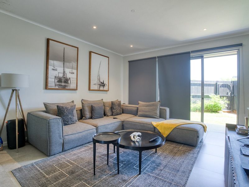 Stunning 3-Bedroom Townhouse in Zululami Estate - Photo 3