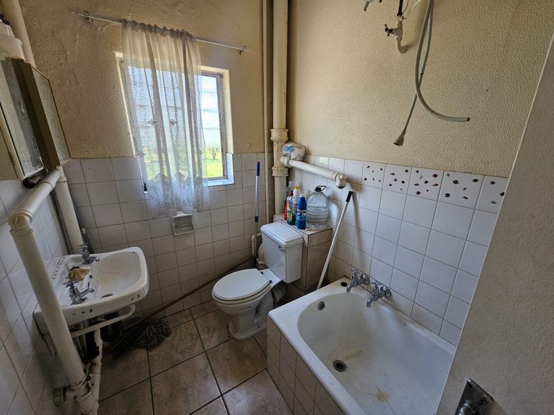 Beautifull bachelors flat for sale in Sasolburg - Photo 4