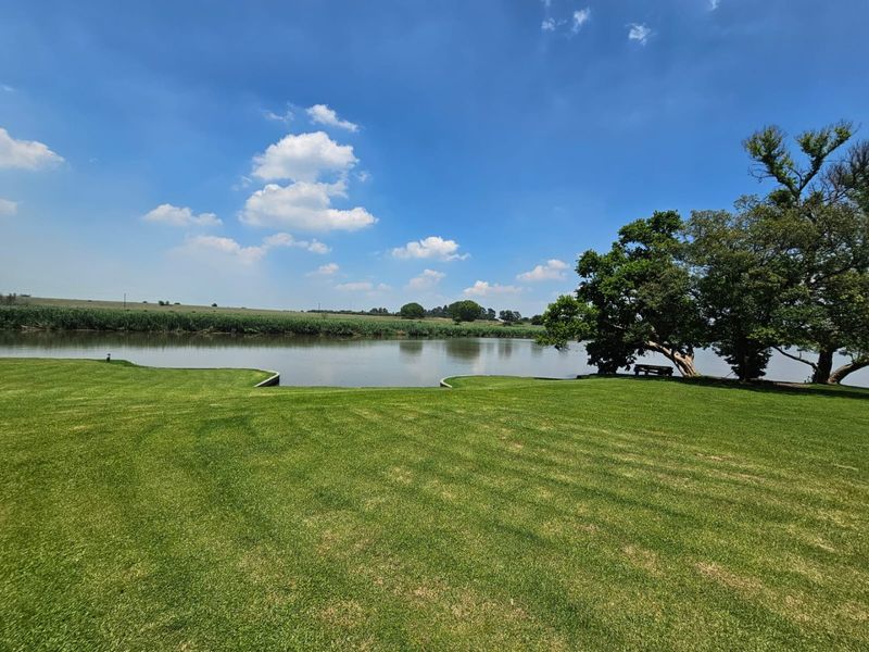 Magnificent Riverfront Plot for Sale in Mullersrust - Photo 8