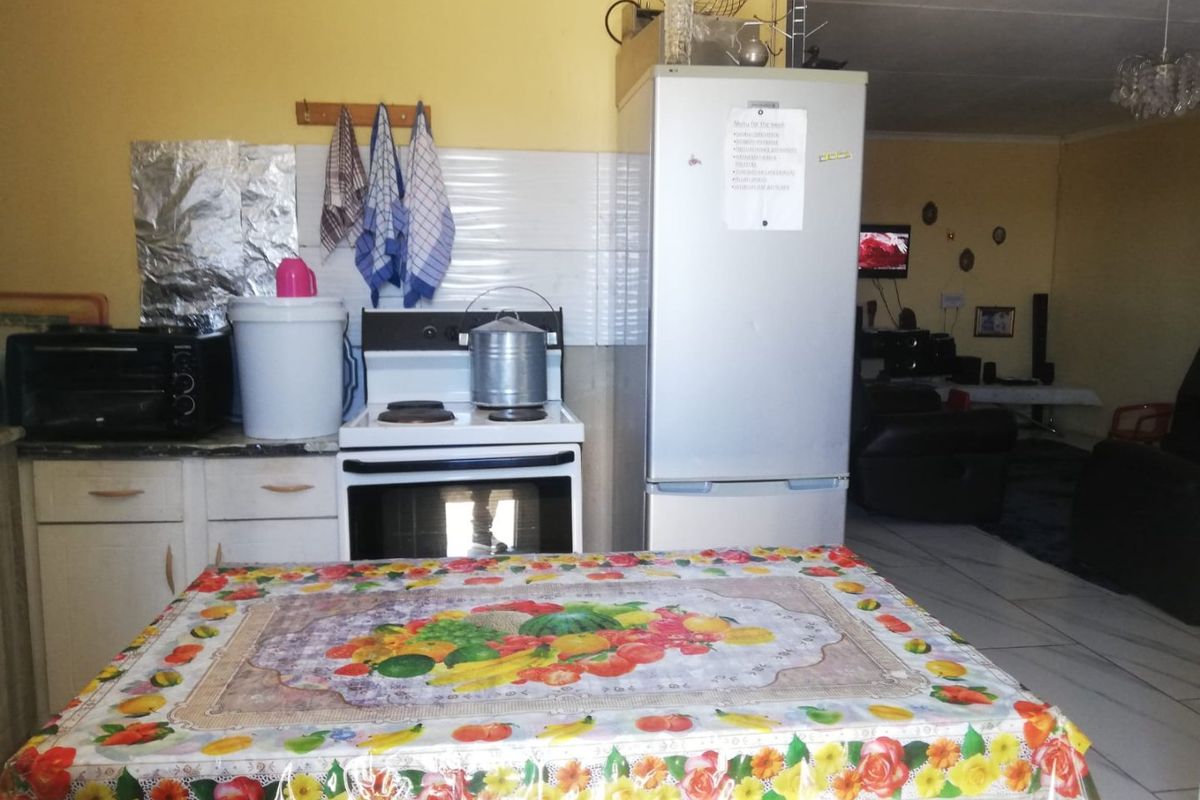 3 Plots on 1 stand with a Spacious 2 Bedroom house available in Evaton North - Photo 4