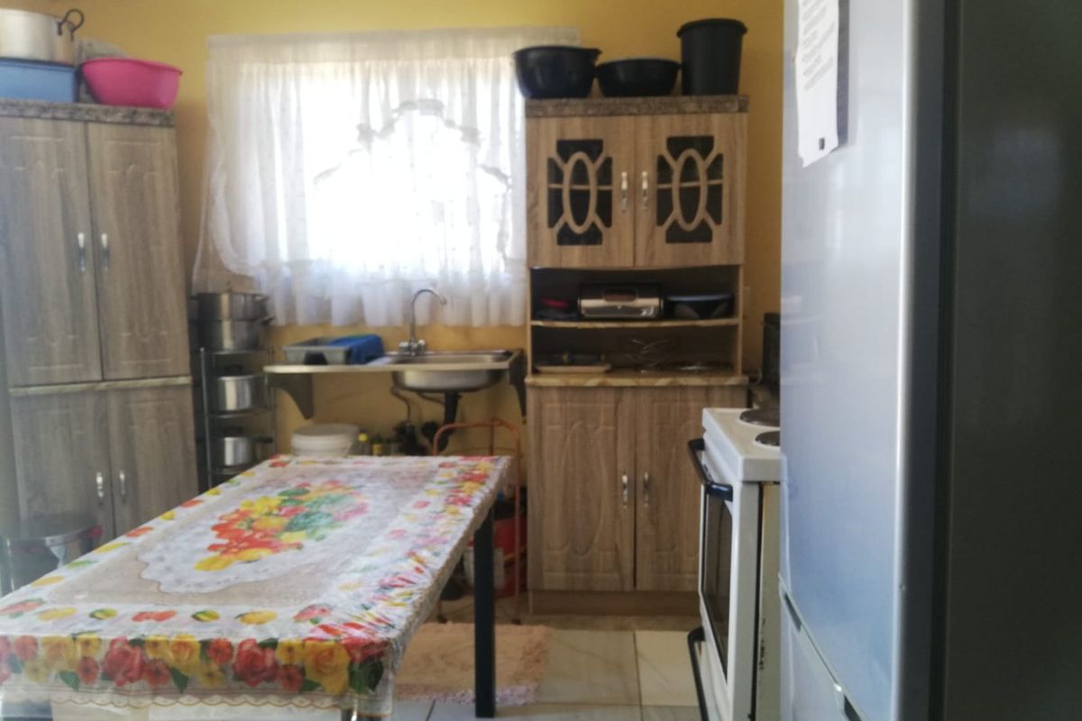 3 Plots on 1 stand with a Spacious 2 Bedroom house available in Evaton North - Photo 5