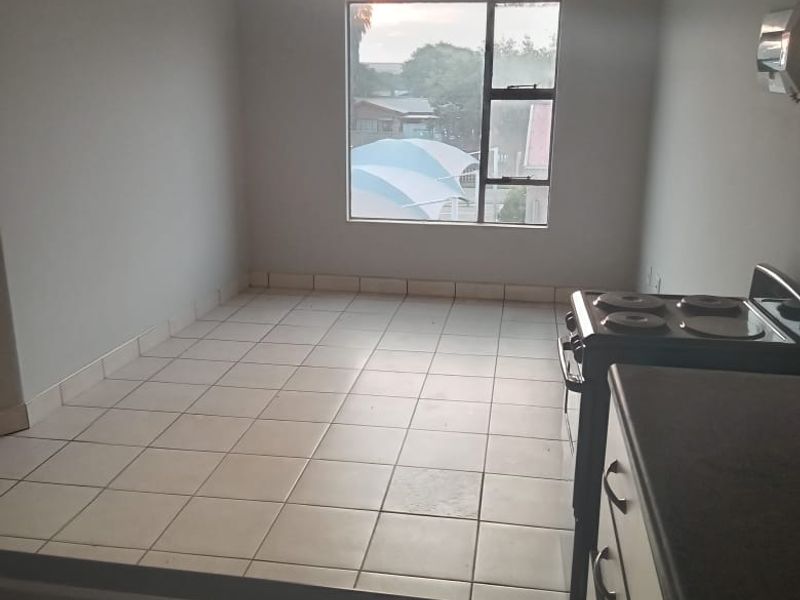 1 Bedroom flat for sale in Royce villas! - Photo 6