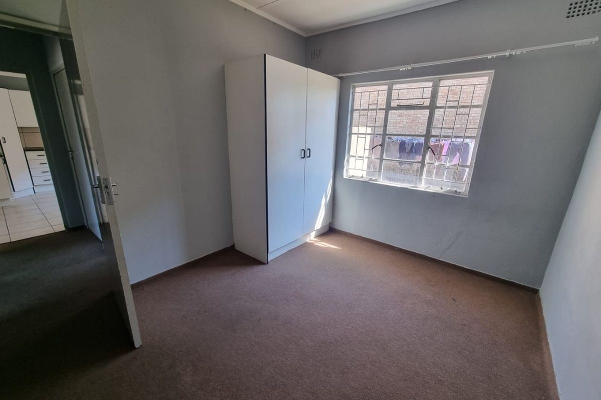 1 Bedroom flat for sale in Royce villas! - Photo 4