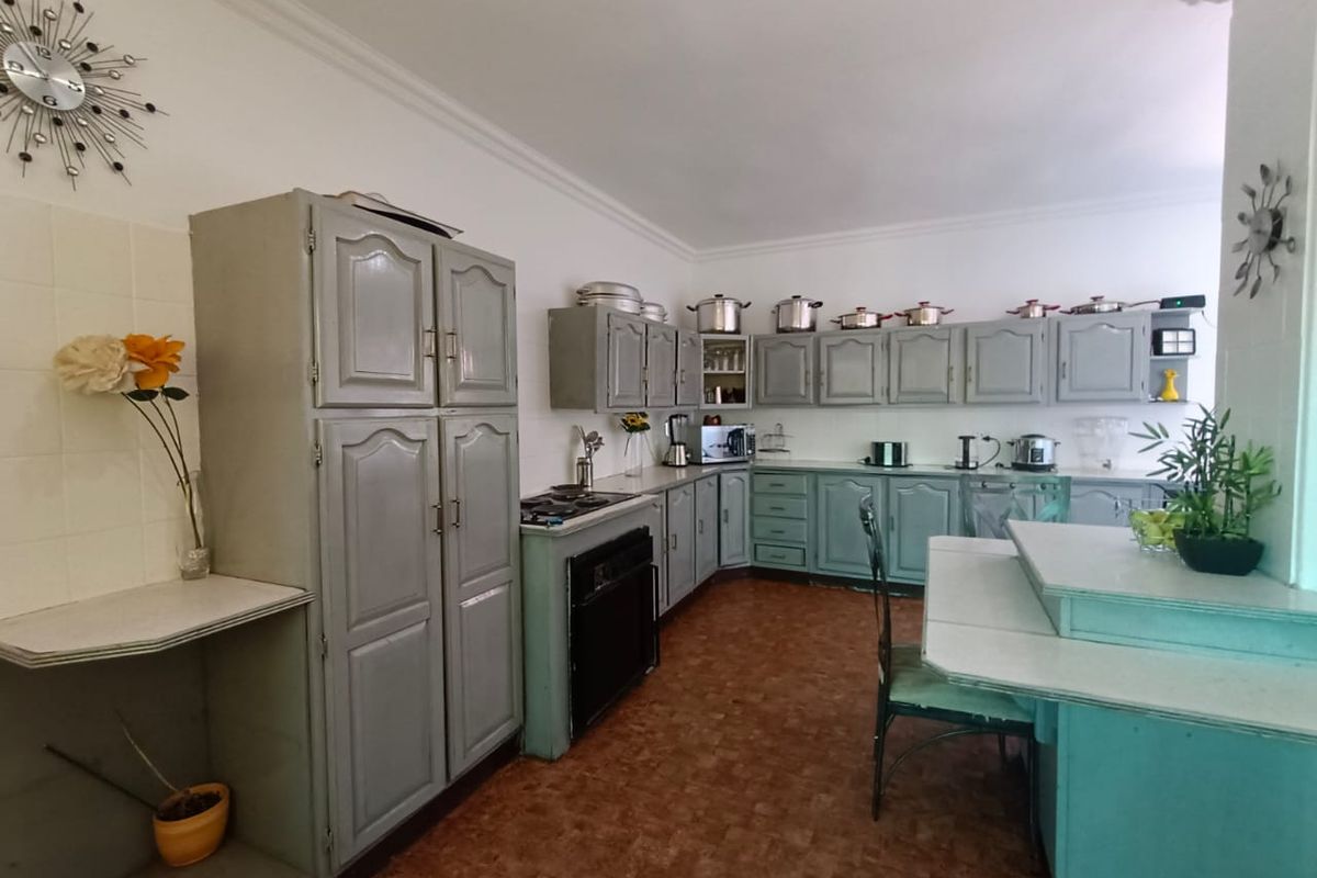 !Soft and Smooth! !You'll like the sensible features of this Modest Home! - Photo 4