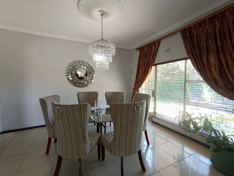 !Soft and Smooth! !You'll like the sensible features of this Modest Home! - Photo 2