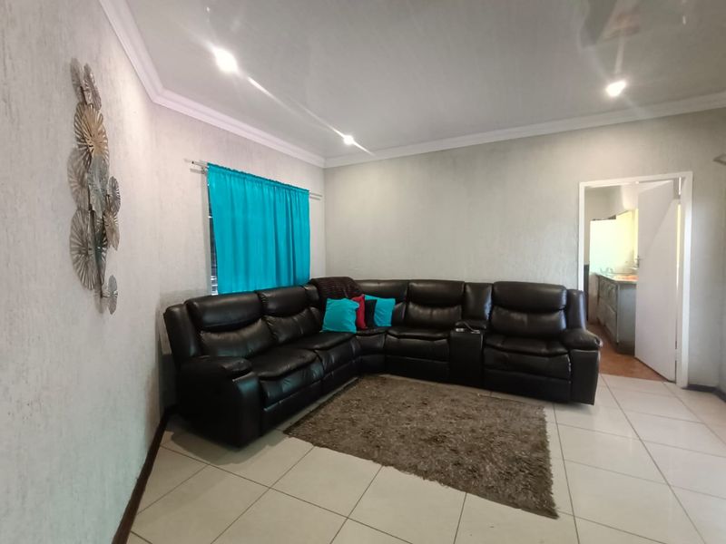 !Soft and Smooth! !You'll like the sensible features of this Modest Home! - Photo 3