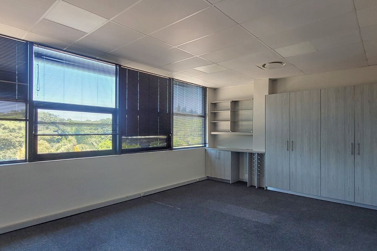 Office or Retail Space in Odyssey Mall - Photo 3