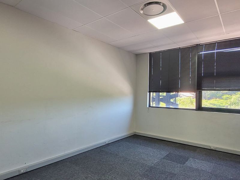 Office or Retail Space in Odyssey Mall - Photo 7
