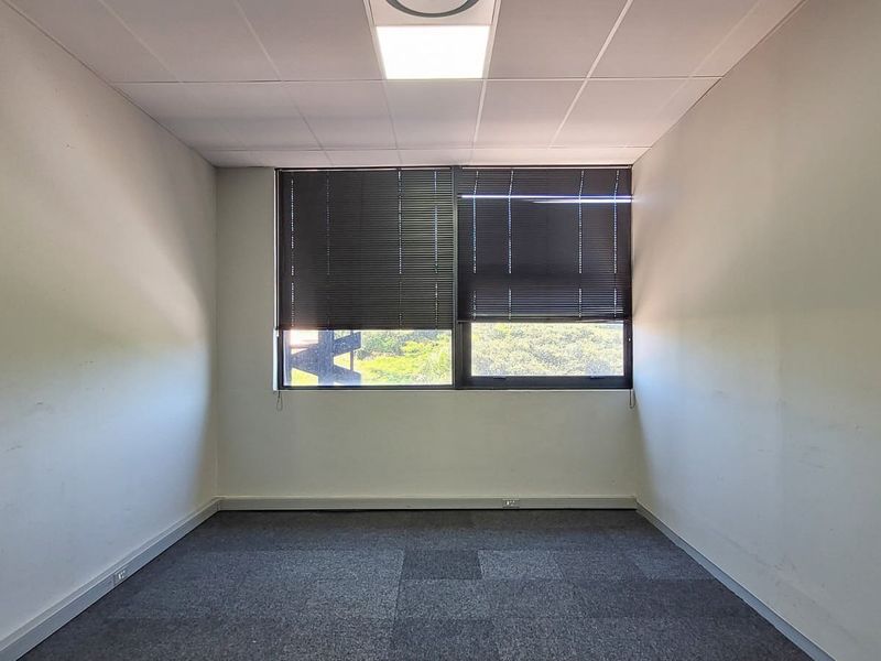 Office or Retail Space in Odyssey Mall - Photo 6
