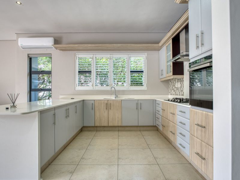 Stunning Single-Level Family Home in Simbithi Eco Estate - Photo 8