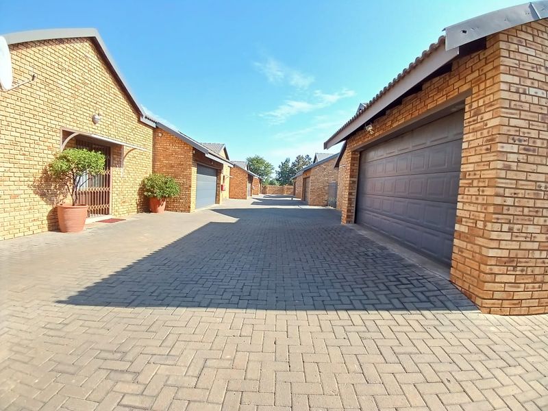 Investment opportunity in Vaalpark close to all amenities - Photo 2
