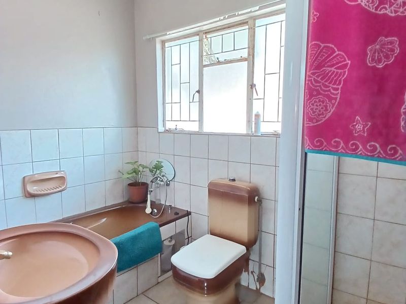 Spacious family house ideal for the extended family - Photo 9