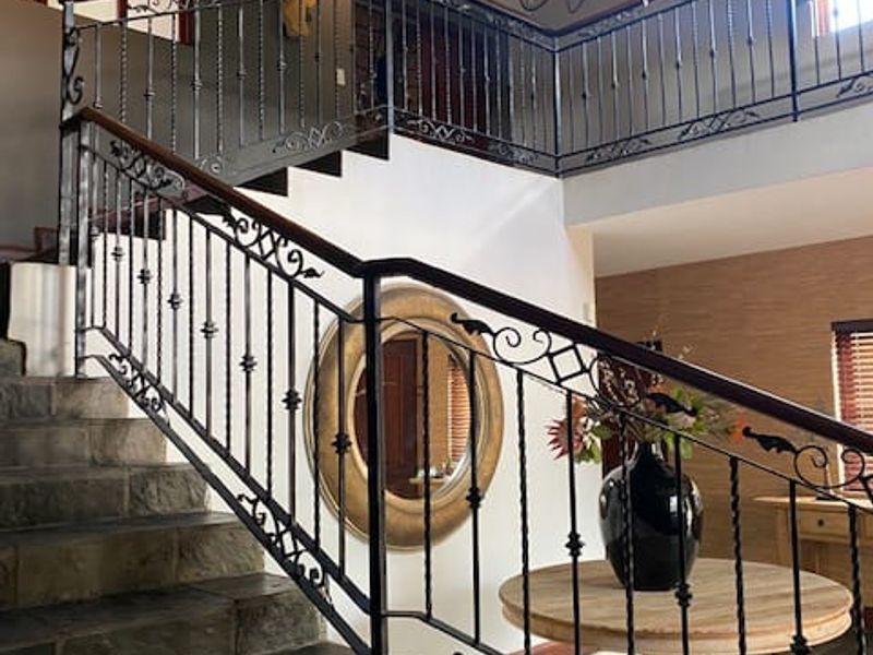 Miraculous, Elegant Estate Property situated at a secure nature Reserve. - Photo 2