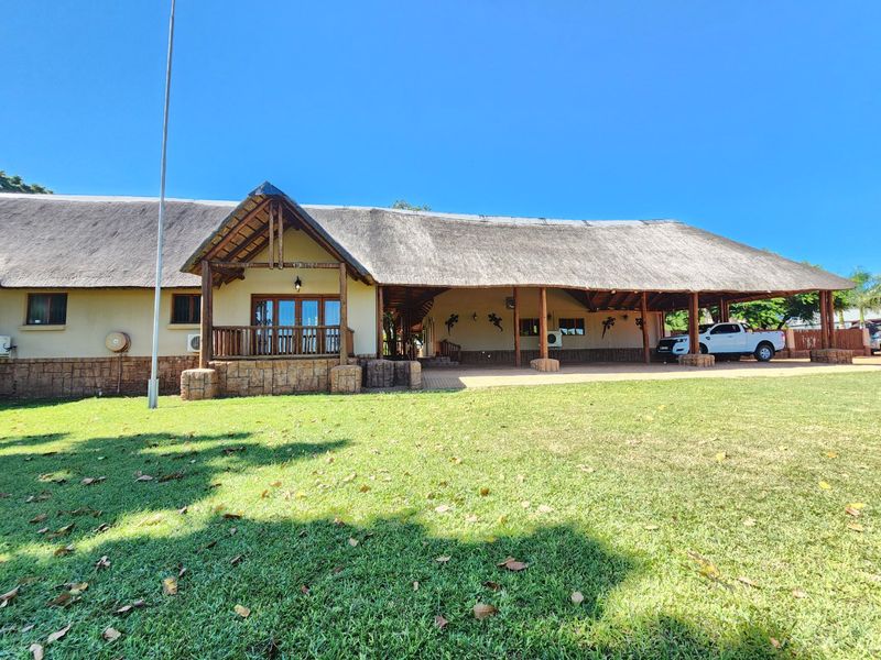 Exquisite 2070 ha Game Farm for Sale near Musina, Limpopo - Photo 9