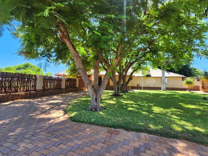 Exquisite 2070 ha Game Farm for Sale near Musina, Limpopo - Photo 8
