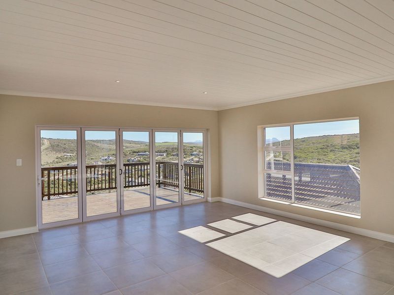 Your Dream Home Awaits in Seemeeu Park, Hartenbos! - Photo 5