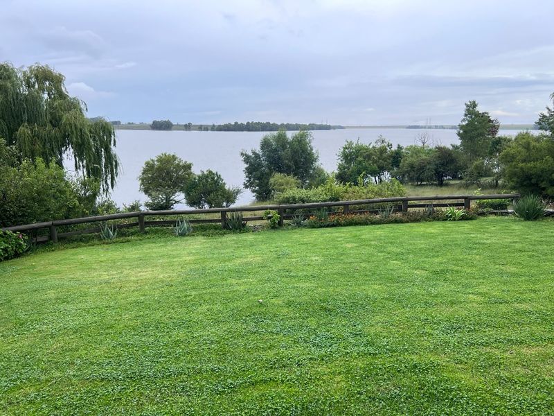 Waterhaven Private Residential Estate - Secure country living with the Vaal at your fingertips - Photo 3