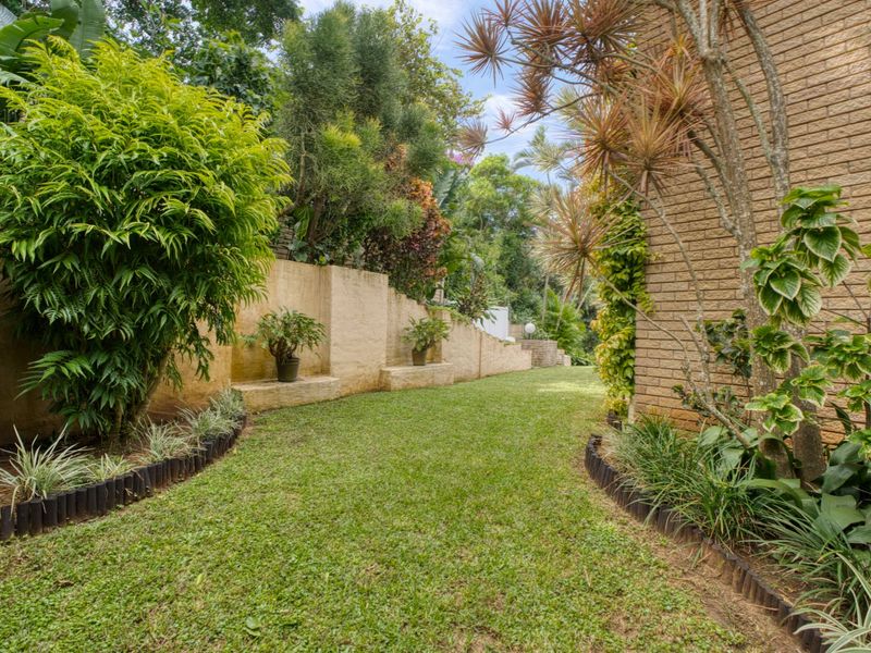 Stunning Family Home with Sea Views - Photo 10