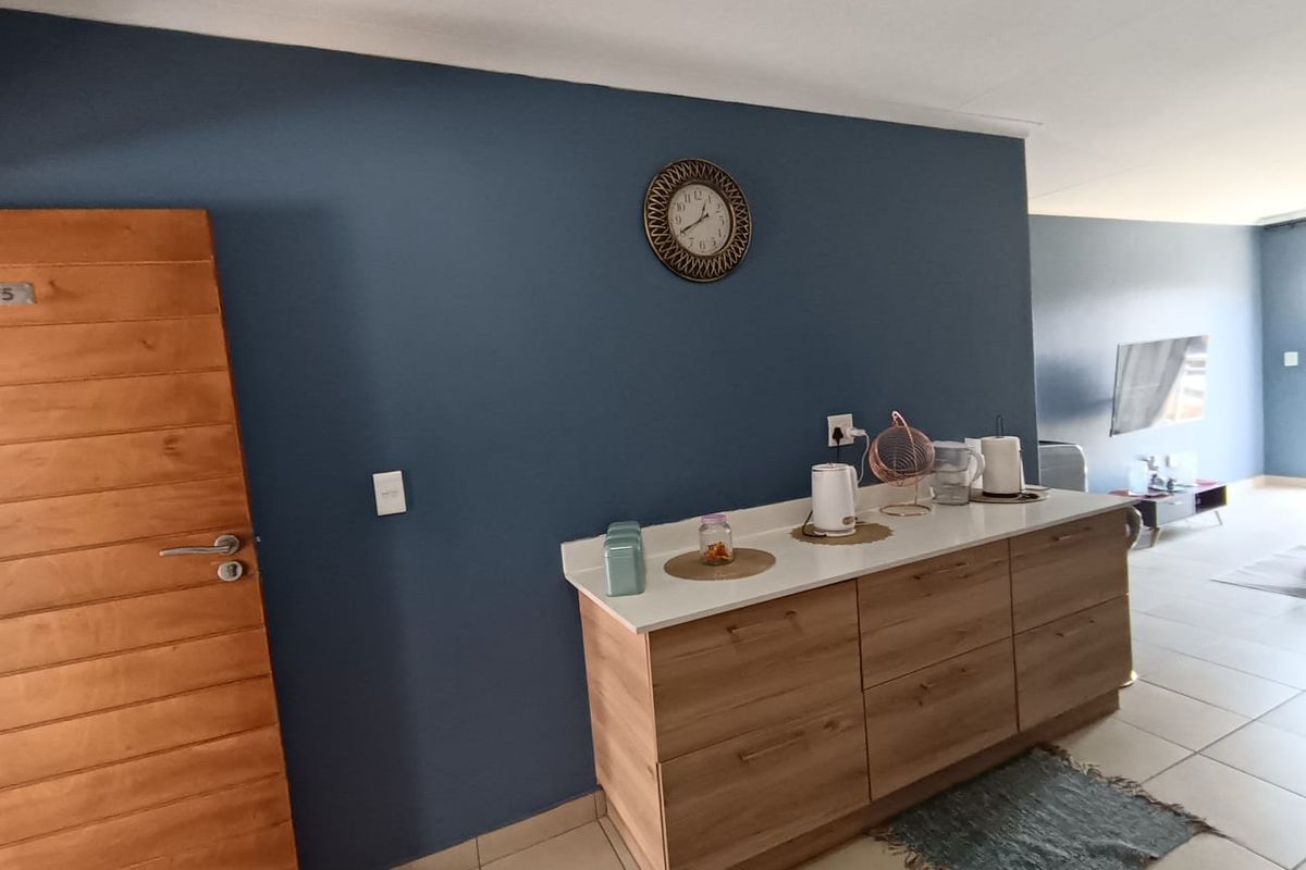 Modern 2 Bedroom Apartment in Montana - Photo 3