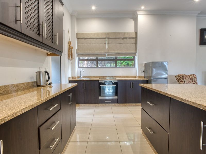 4 Bedroom Home in Zimbali Estate - Photo 8