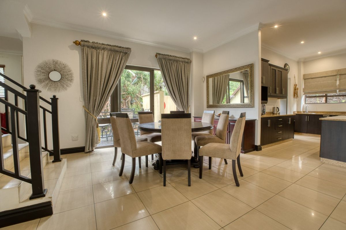 4 Bedroom Home in Zimbali Estate - Photo 4