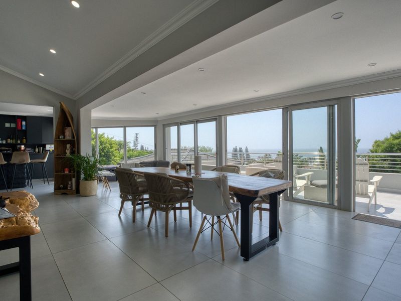 Newly renovated and just a stone's throw away from the beach - Photo 9