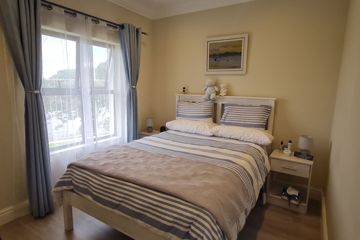 Elegant 2-Bedroom Home in Zevenwacht Lifestyle Estate – The Perfect Retirement Haven! - Photo 4