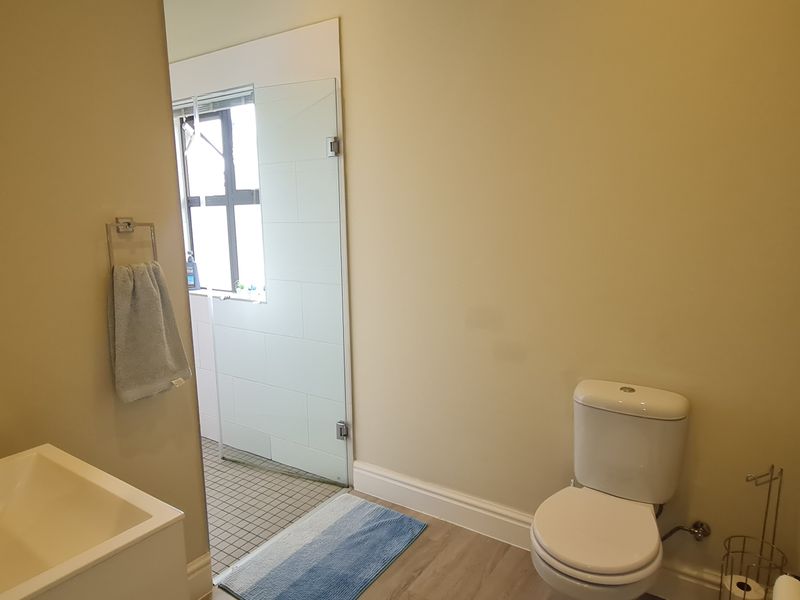 Elegant 2-Bedroom Home in Zevenwacht Lifestyle Estate – The Perfect Retirement Haven! - Photo 8