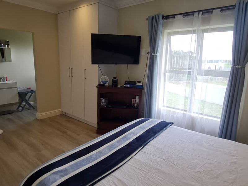 Elegant 2-Bedroom Home in Zevenwacht Lifestyle Estate – The Perfect Retirement Haven! - Photo 6
