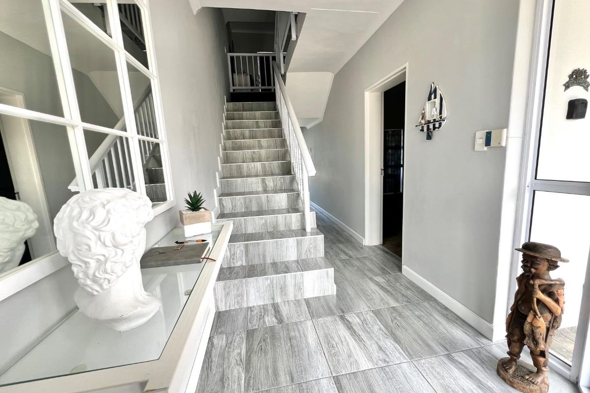 Coastal Getaway in Aston Bay - Photo 4