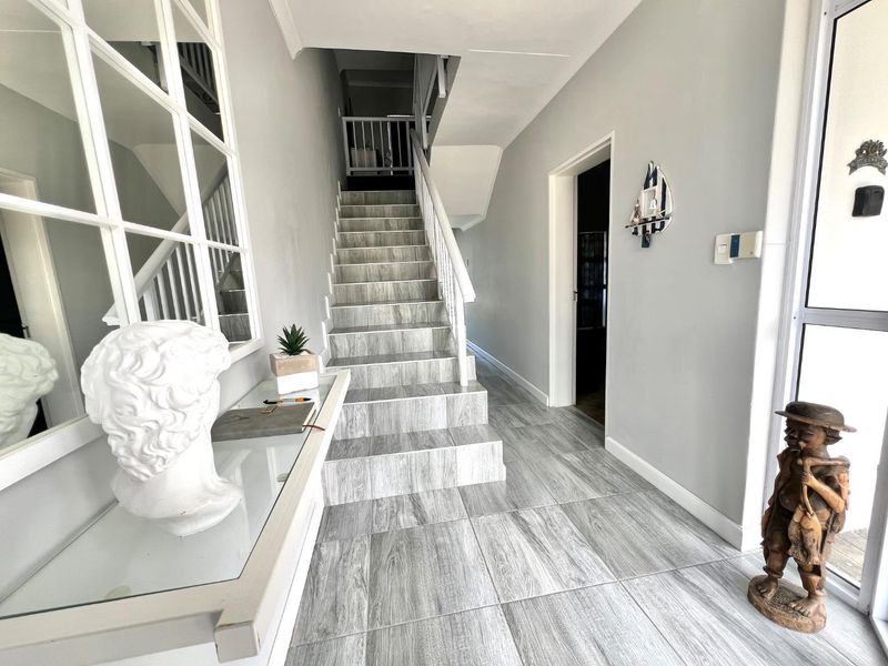 Coastal Getaway in Aston Bay - Photo 4