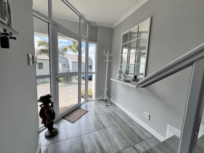 Coastal Getaway in Aston Bay - Photo 3