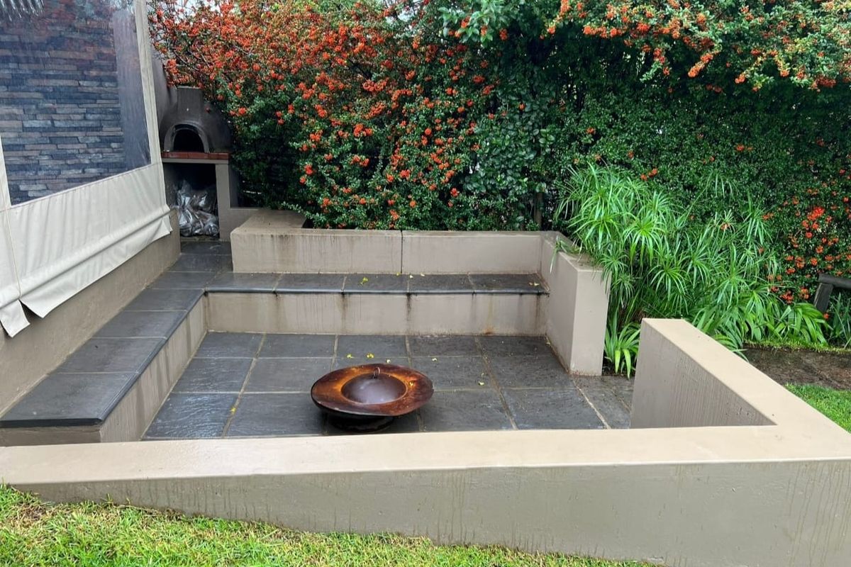 *********** THREE MONTHS LEVIES FREE ************* - Photo 2