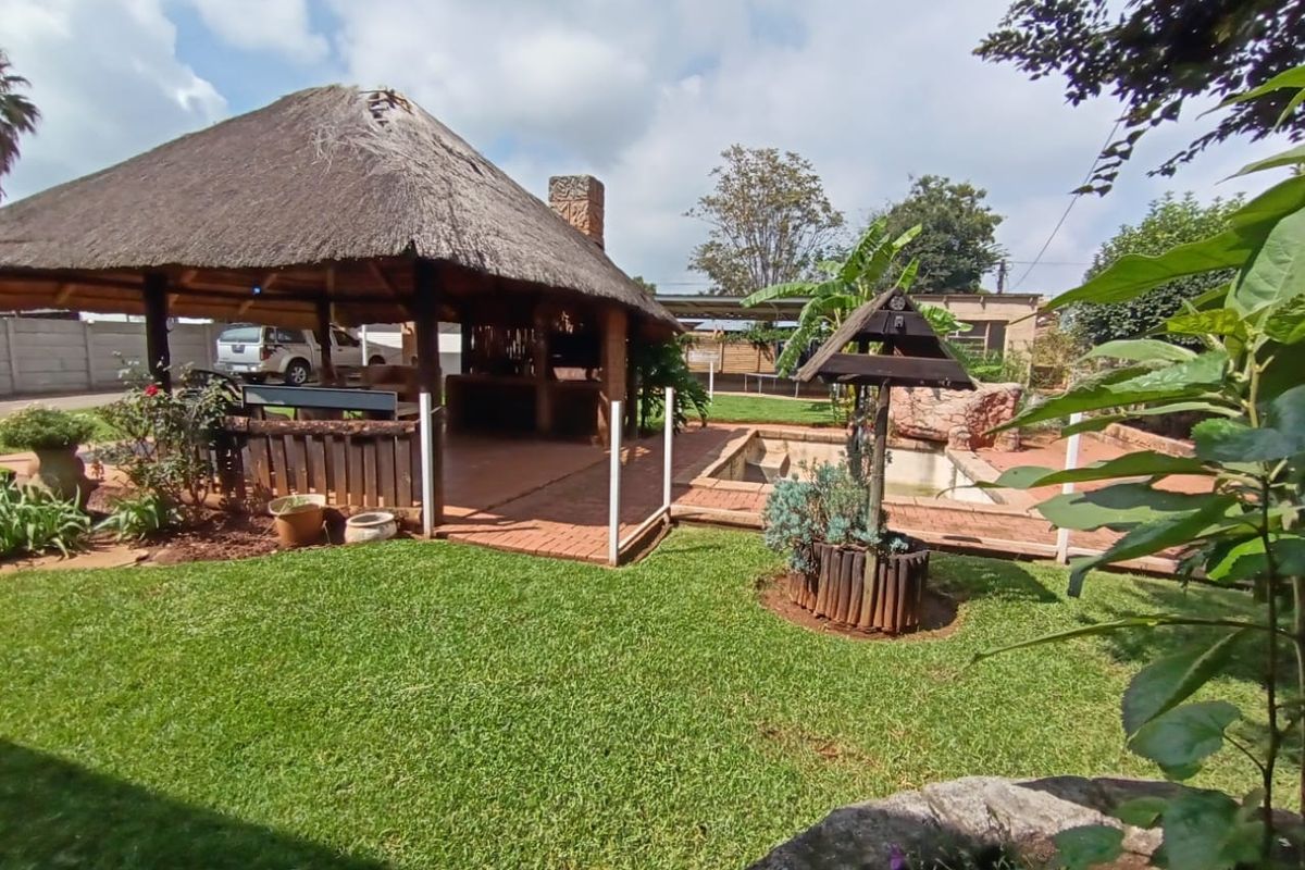 Stunning 3-Bedroom Home in Casseldale Springs - Photo 3