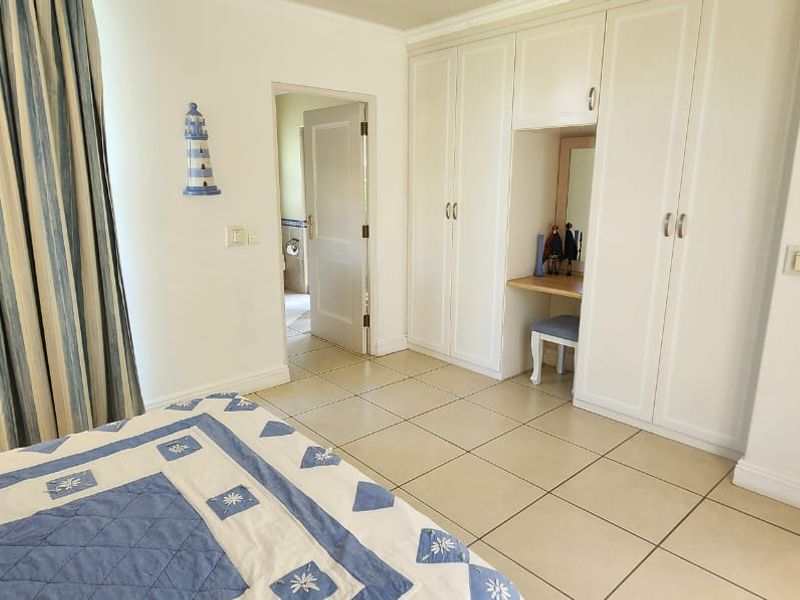 Gorgeous Tuscany style property on the banks of the Vaal river - Photo 10