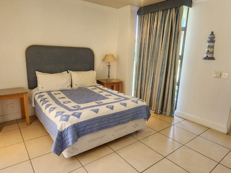 Gorgeous Tuscany style property on the banks of the Vaal river - Photo 9