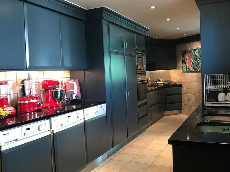 *Enchanting Tuscan Oasis on the Vaal River* - Photo 9