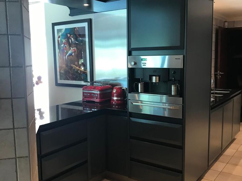 *Enchanting Tuscan Oasis on the Vaal River* - Photo 8