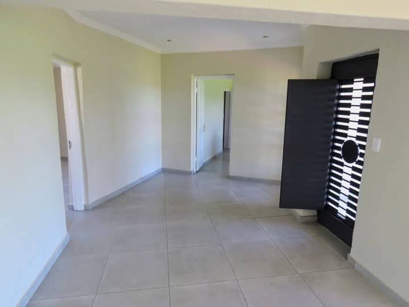 Welcome to this incredible seven-bedroom, four-bathroom home, perfectly renovated for the ultimate - Photo 5