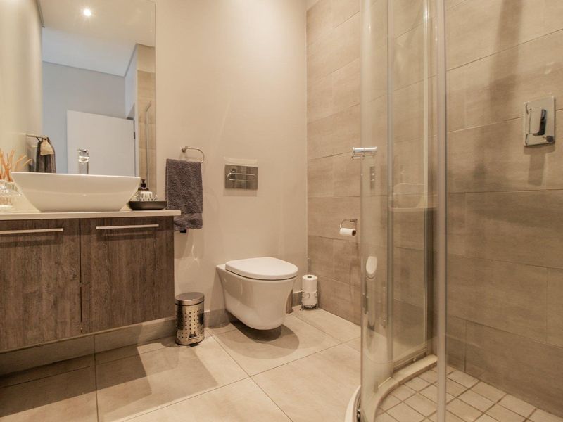 Apartment for Sale in Menlo Park - Photo 8